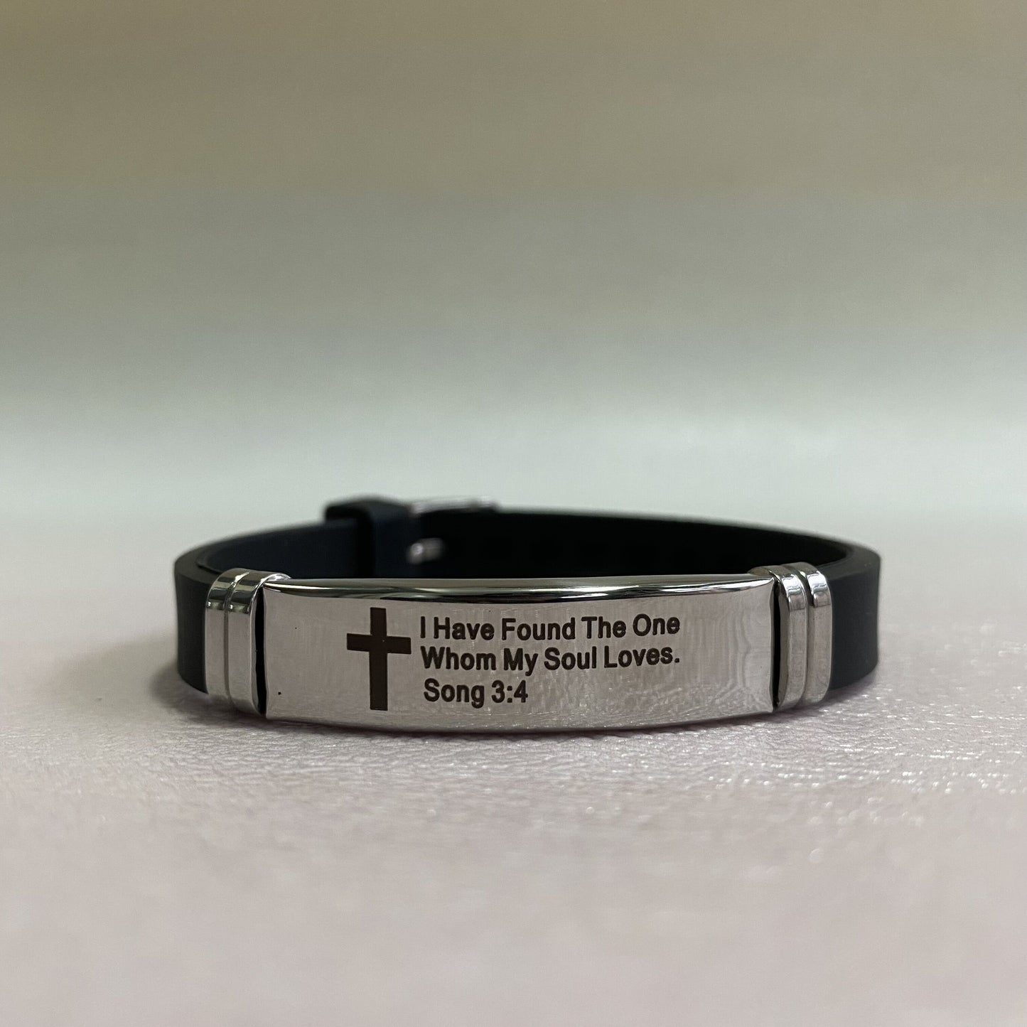 English French Version Bible Verse Adjustable Rubber Bracelet Custom Christian Stainless Steel Bracelet