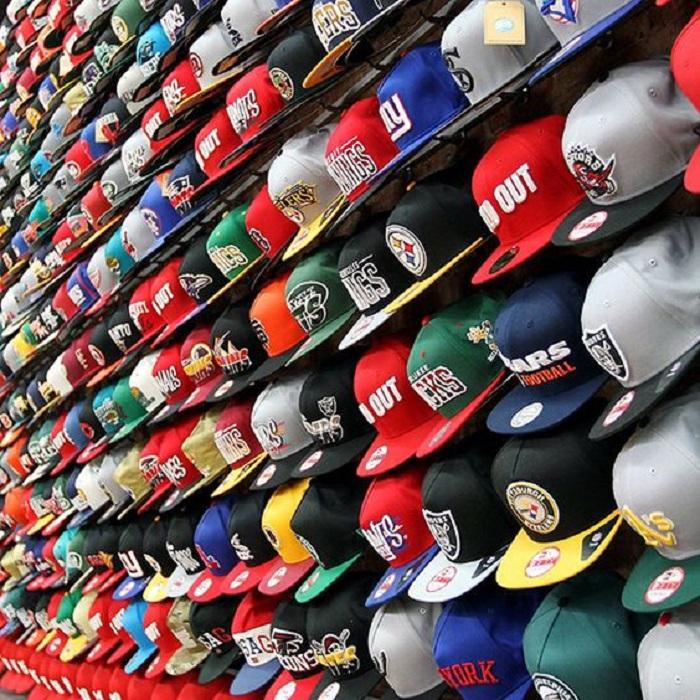 High Quality 6 Panel Custom Baseball Cap 3D Embroidered Side Sticker Flat Eaves American Assembly Team Stock Hat Low MOQ