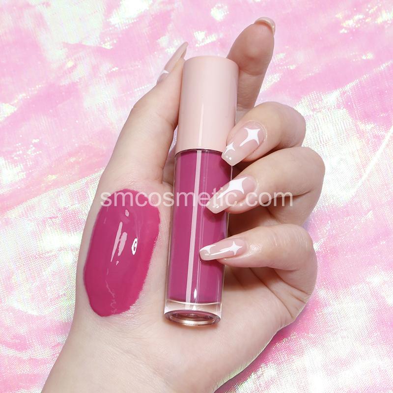 Wholesale New Design Mini Lip Gloss Cosmetic Moisturizing Liquid Lip Gloss Plain Glitter Lip Gloss Shiny Lip Gloss