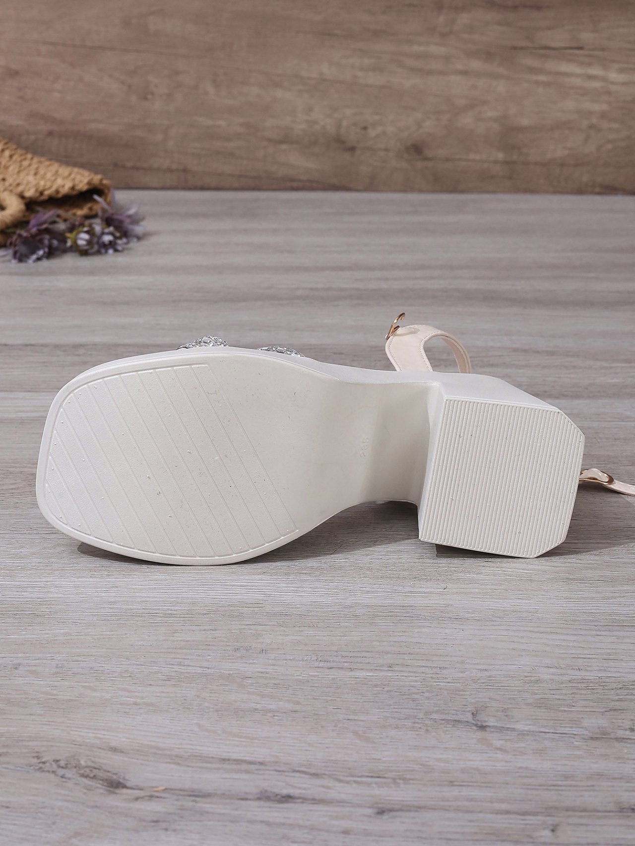 Women's Casual Sandals Fashion Rhinestone Decorative Platform Shoes Hollow Ankle Strap High Heels Women's Shoes