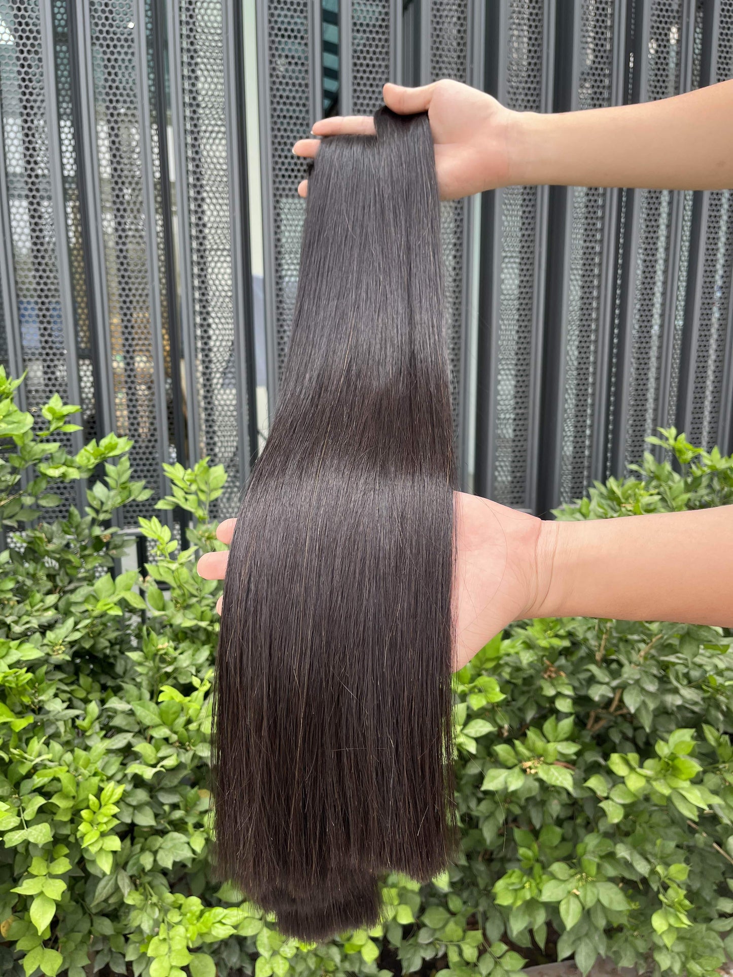 Vietnam Hair Factory Wholesale Weft Bone Straight Large Stock Top Quality Original Hair 100% Remy Hair