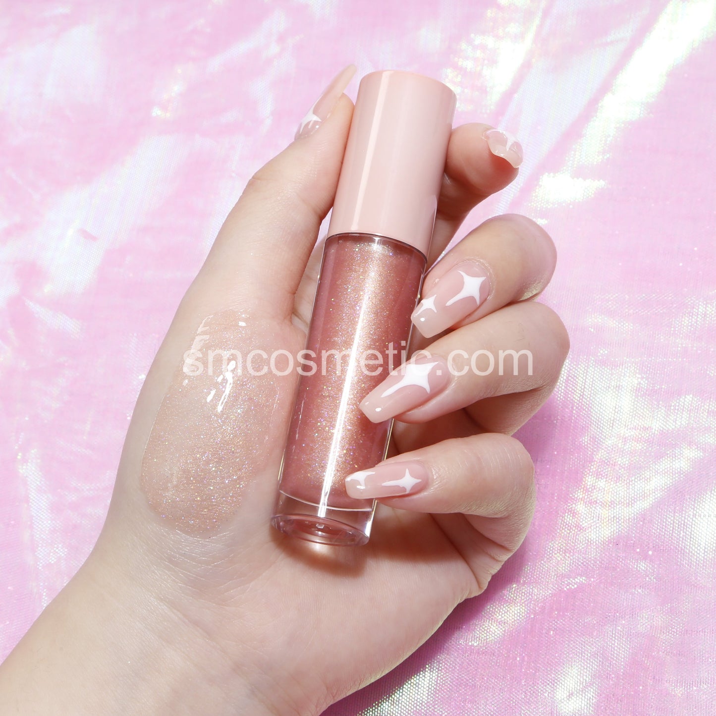 Wholesale New Design Mini Lip Gloss Cosmetic Moisturizing Liquid Lip Gloss Plain Glitter Lip Gloss Shiny Lip Gloss