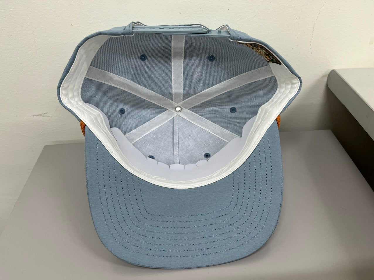 Wholesale Blank 256 Flat Eaves Snapshot Cap Custom Logo 5 Panel Sports Cap With Rope OEM Vietnam Headwear Outdoor Cap Cap