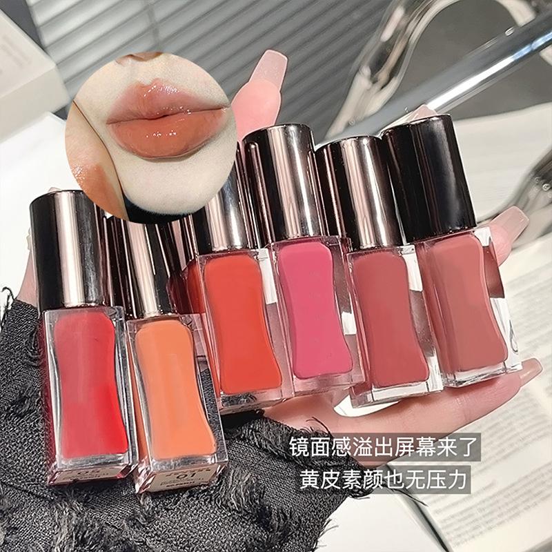 Low MOQ OEM Makeup Transparent Plump Lip Gloss Vegetarian Private Label Moisturizing Fruity Colored Lip Oil Lip Gloss
