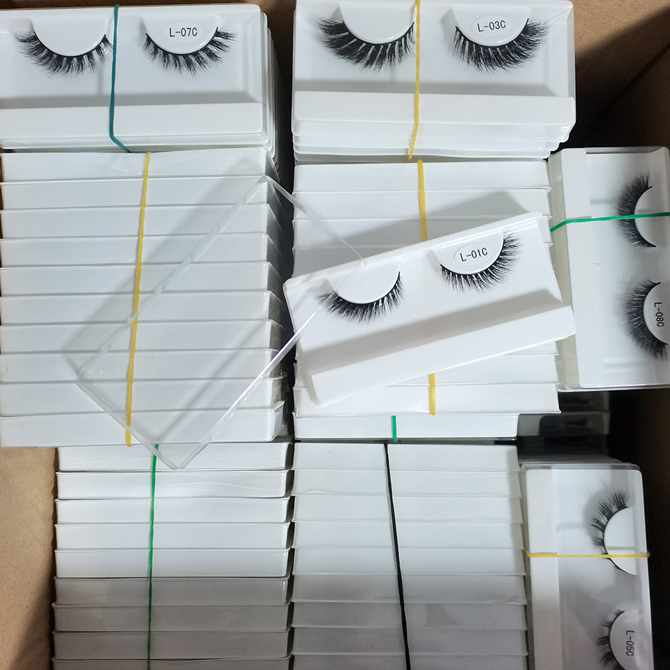 3D Mink Eyelashes Wholesale Supplier Fox Eye Effect Winged Short Strip Eyelashes Makeup Natural Cat Eye Eyelashes In Bulk