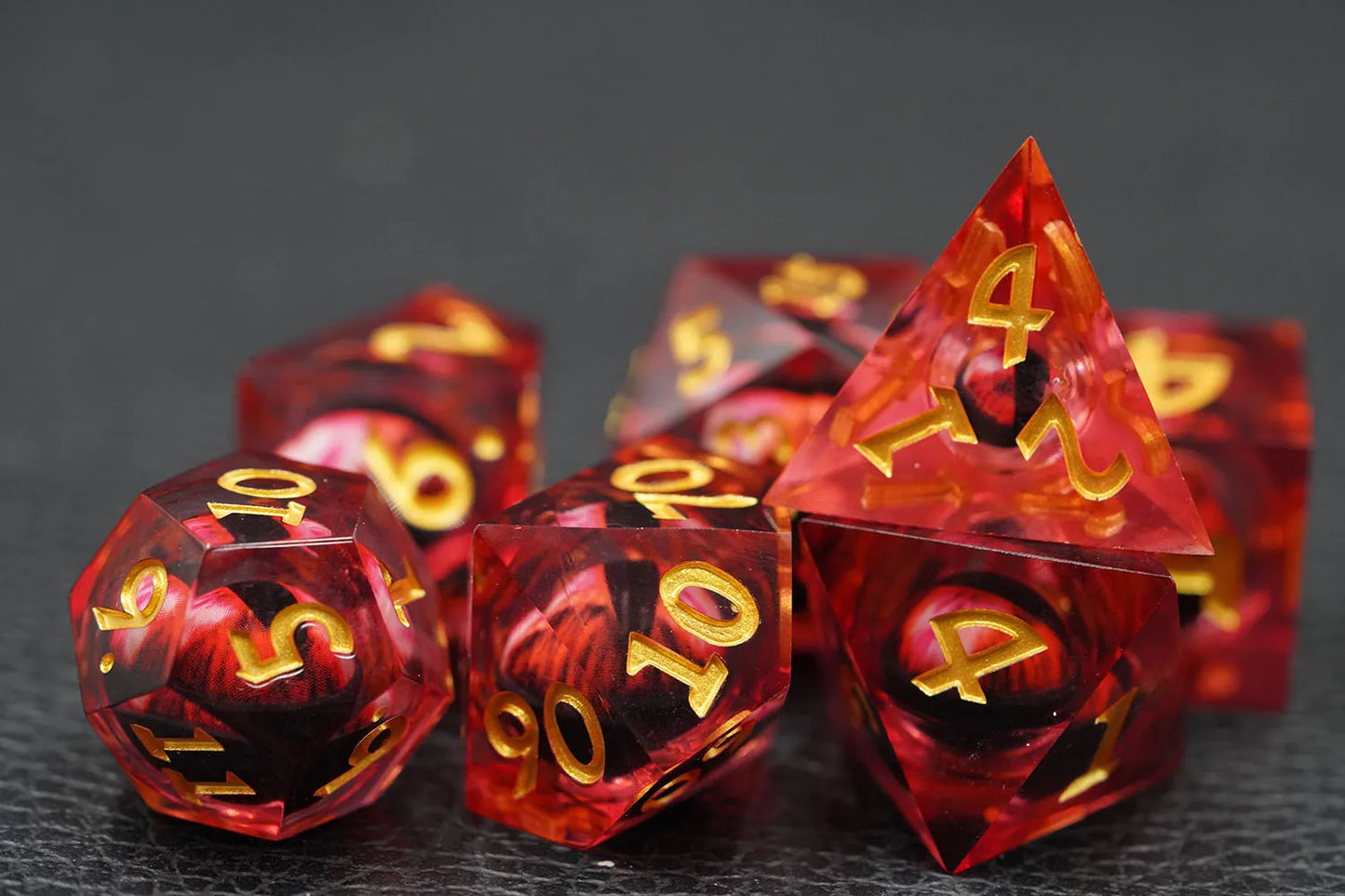 Sharp Edge Polyhedron Red Dragon Eyeball Moving Dice Suit For Dungeons & Dragons D & D Role Playing Table Game