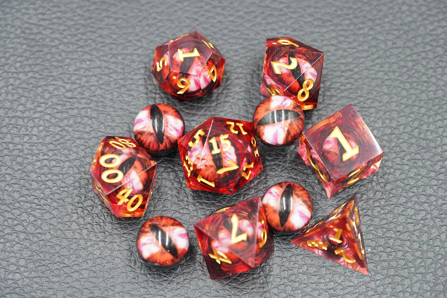 Sharp Edge Polyhedron Red Dragon Eyeball Moving Dice Suit For Dungeons & Dragons D & D Role Playing Table Game