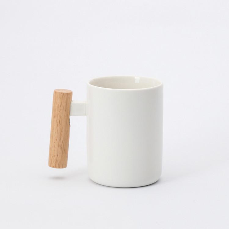 Hot Sale Gift Porcelain Cup, Bamboo Lid Ceramic Cup With Lid And Spoon, Wooden Handle Ceramic Coffee Cup