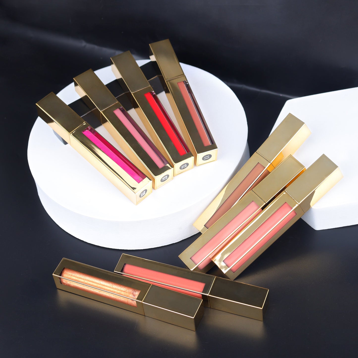 Wholesale Waterproof Gloss Lip Gloss Private Label Transparent Matte Glitter Vegetarian Gloss Lip Gloss