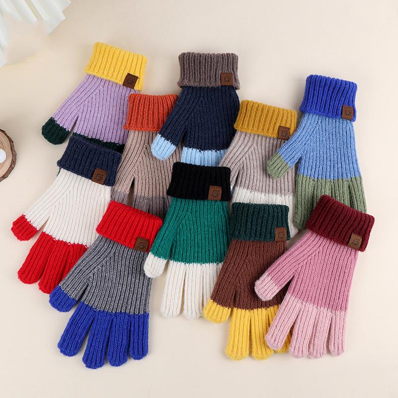 Winter Cold Weather Warm Wool Blend Jacquard Knit Gloves For Girls