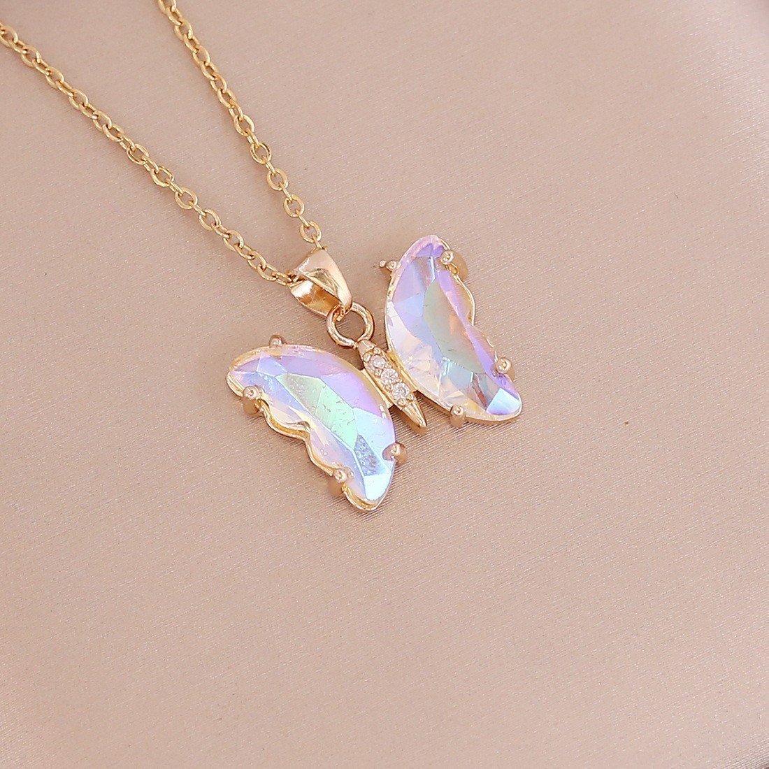 Lefeng Fashion New Personality Fashion Colorful Design Gradient Butterfly Pendant Jewelry Necklace Women