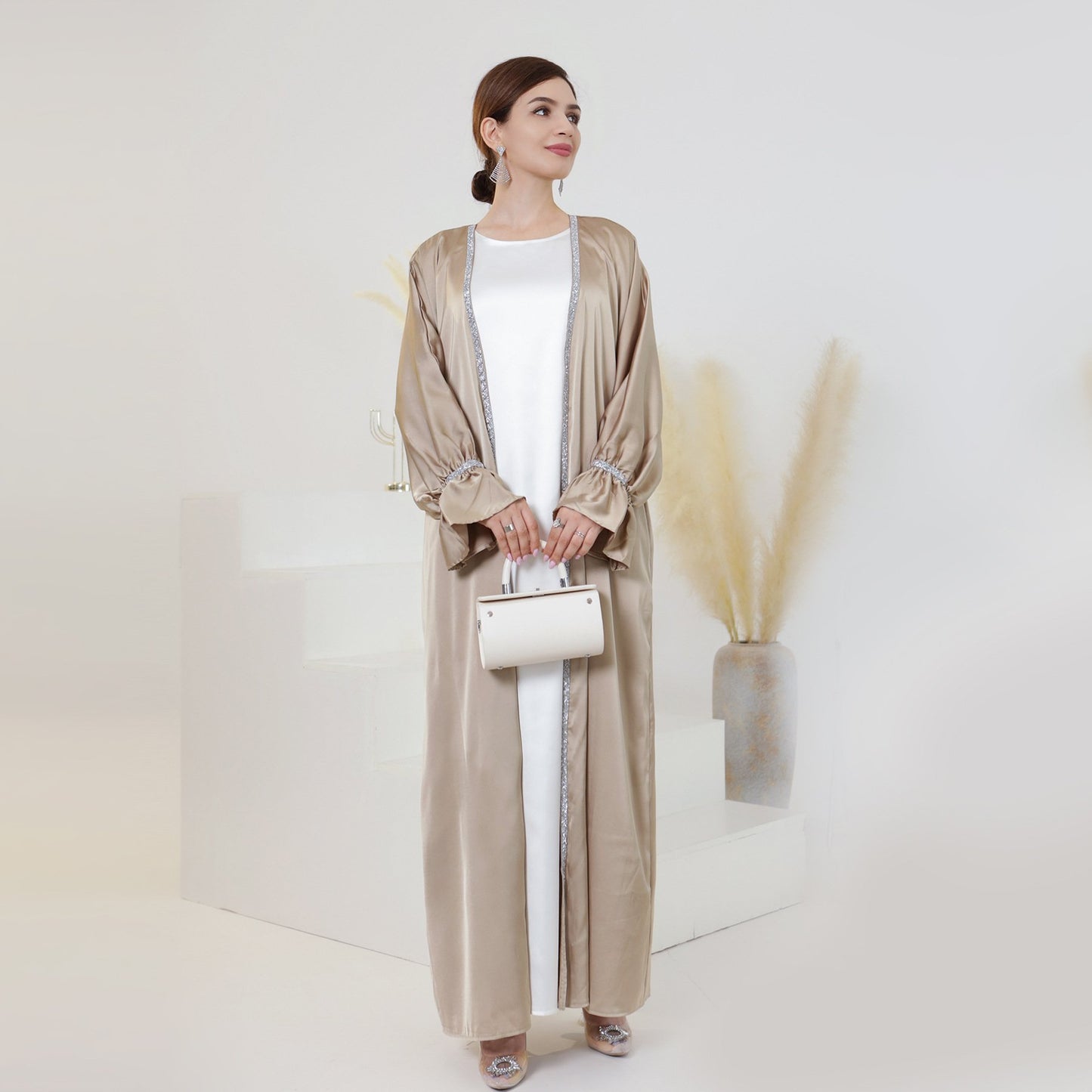 2023 New Design Eid Fitr Dubai Islamic Elegant Luxury Modest Abaya Women Muslim Dress Turkey Slide Dress Diamond Satin Silk