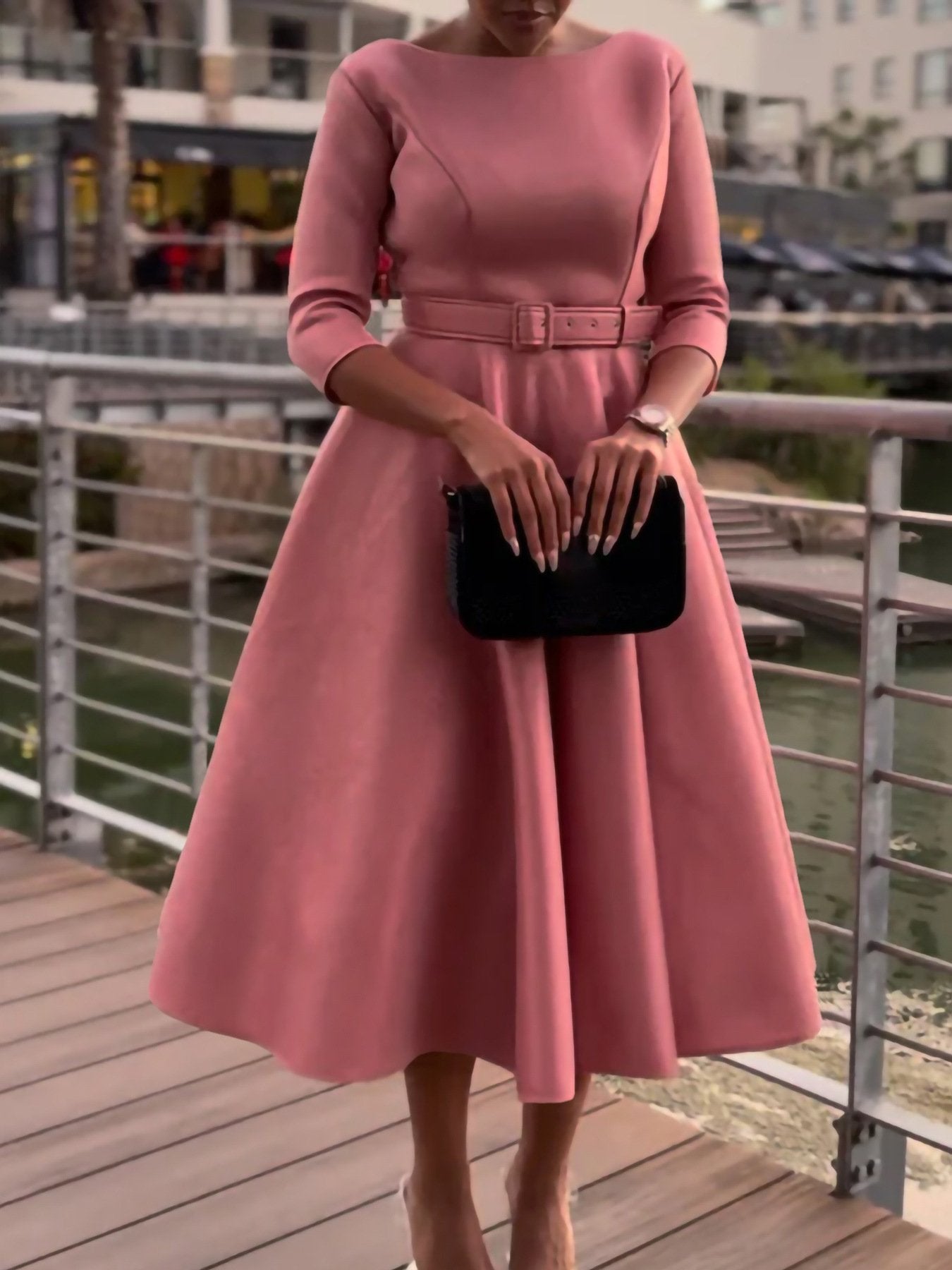 Zhe Zhe Fashion Plus Size Women's Elegant Casual Luxury Round Neck Mid-Sleeve Dress