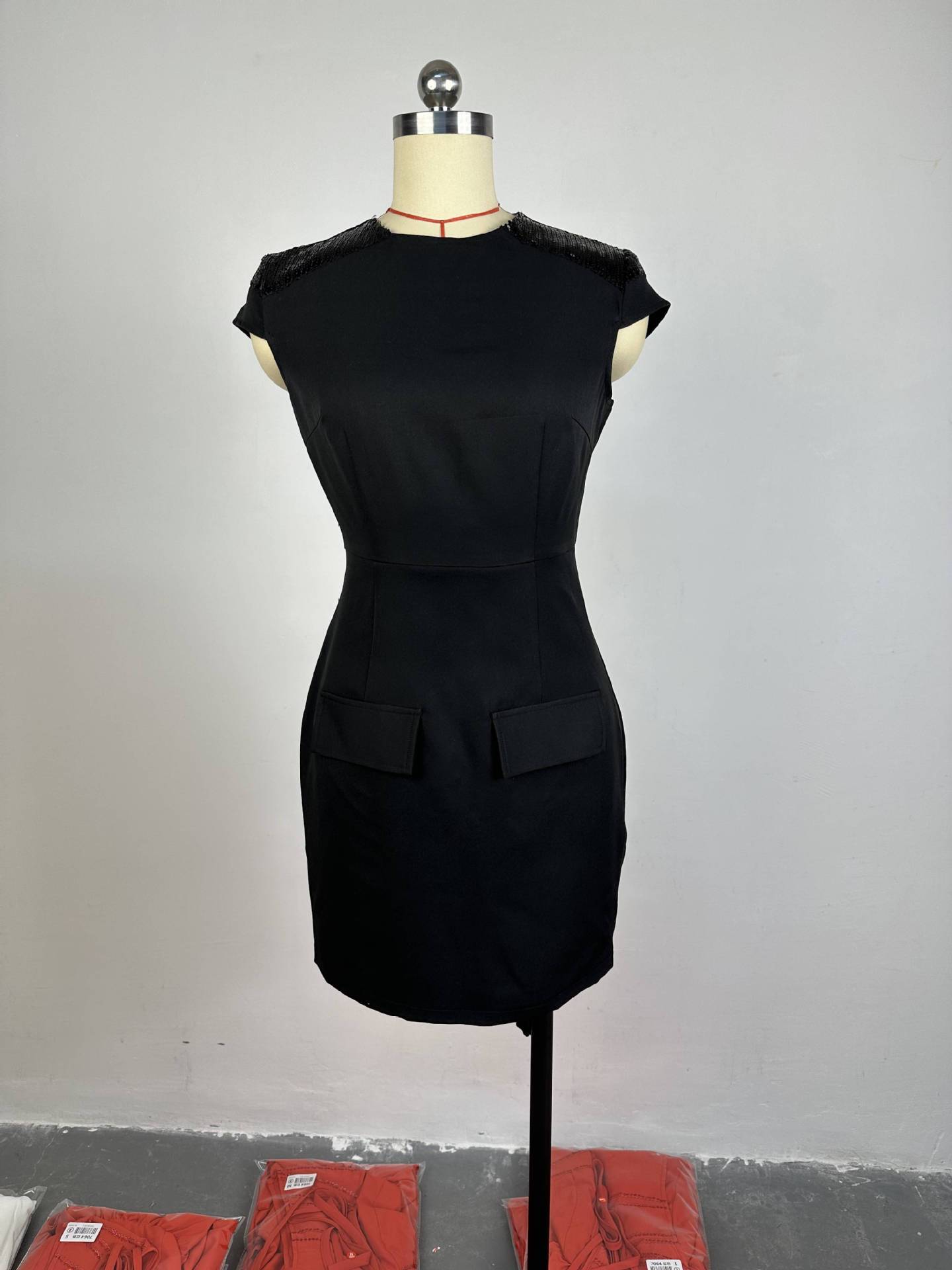 HK7206 Women's Clothing Women's Dress Women's Summer Temperament Sequins Slim Fit Hip Small Black Women's Casual Dress