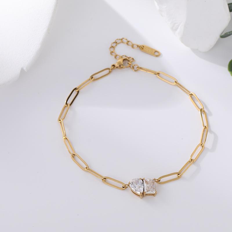 Fashion 18k Gold Plated Triangle Diamond Rectangular Drop Chain Ring Zirconia Pendant Stainless Steel Chain Necklace YF4029