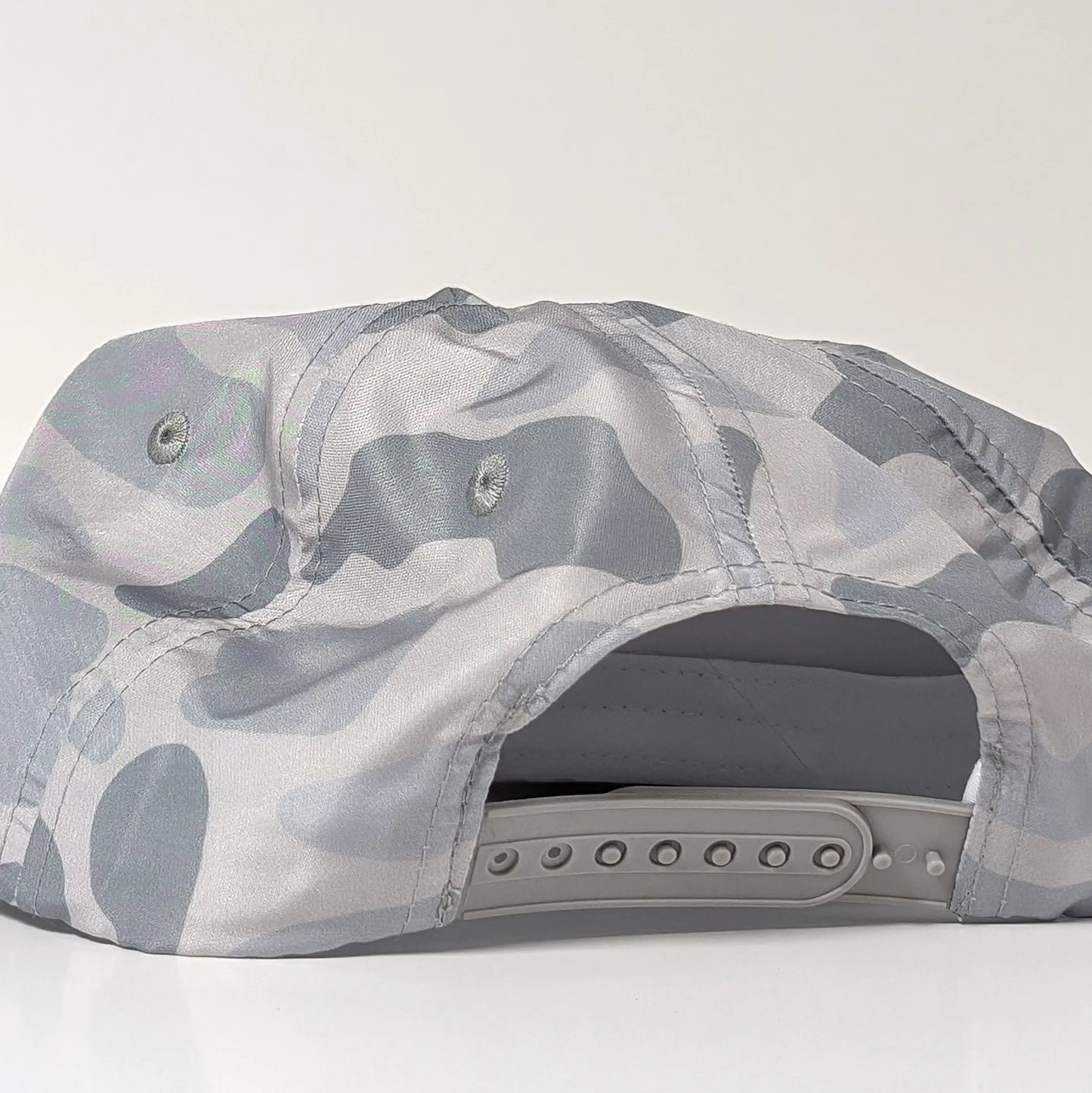 OEM Blank Retro Duck Camouflage Hat Men's Hunting Snapshot Flat Bill Hat Camouflage Trucker Cap Sunshade Hat Rope Snapshot Cap D107