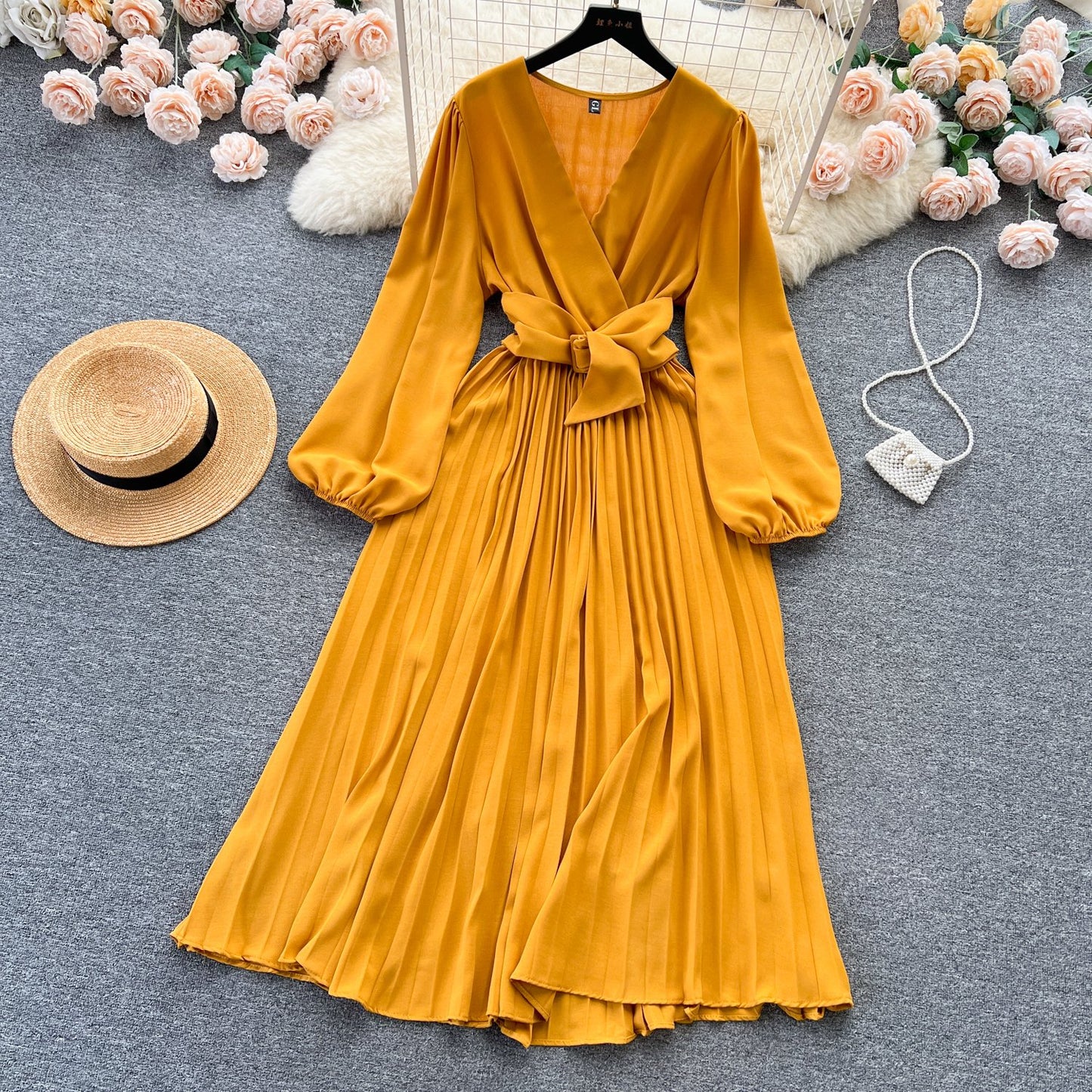 Summer Roman V-neck Tunic Waist Dress Women's Long Lantern Sleeve Empire Lace Dress Red Yellow Purple Black