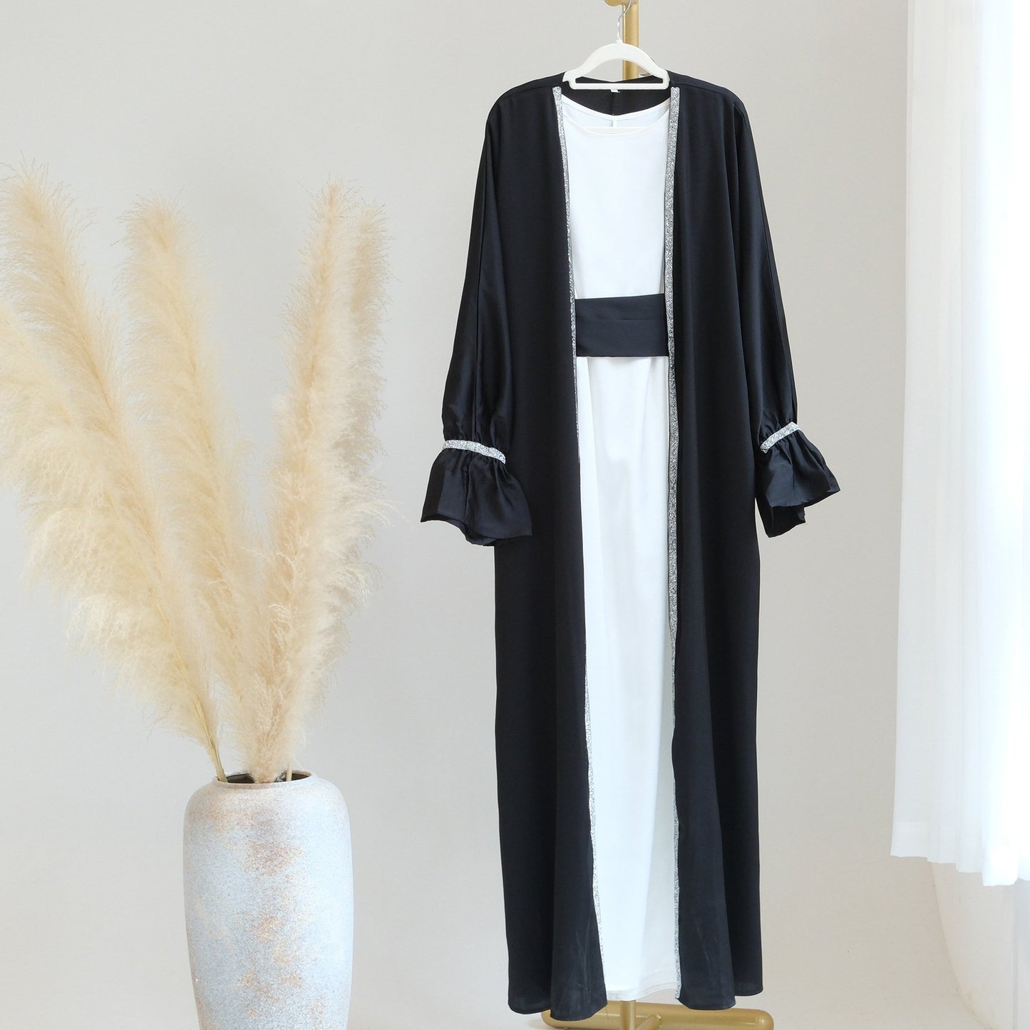 2023 New Design Eid Fitr Dubai Islamic Elegant Luxury Modest Abaya Women Muslim Dress Turkey Slide Dress Diamond Satin Silk
