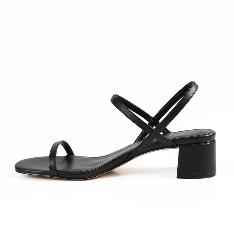 2024 Fashion Design Thick Heel Black Strap Low Heel Square Heel Shoes Ladies Sandals Custom Manufacturer OEM Ladies Sandals