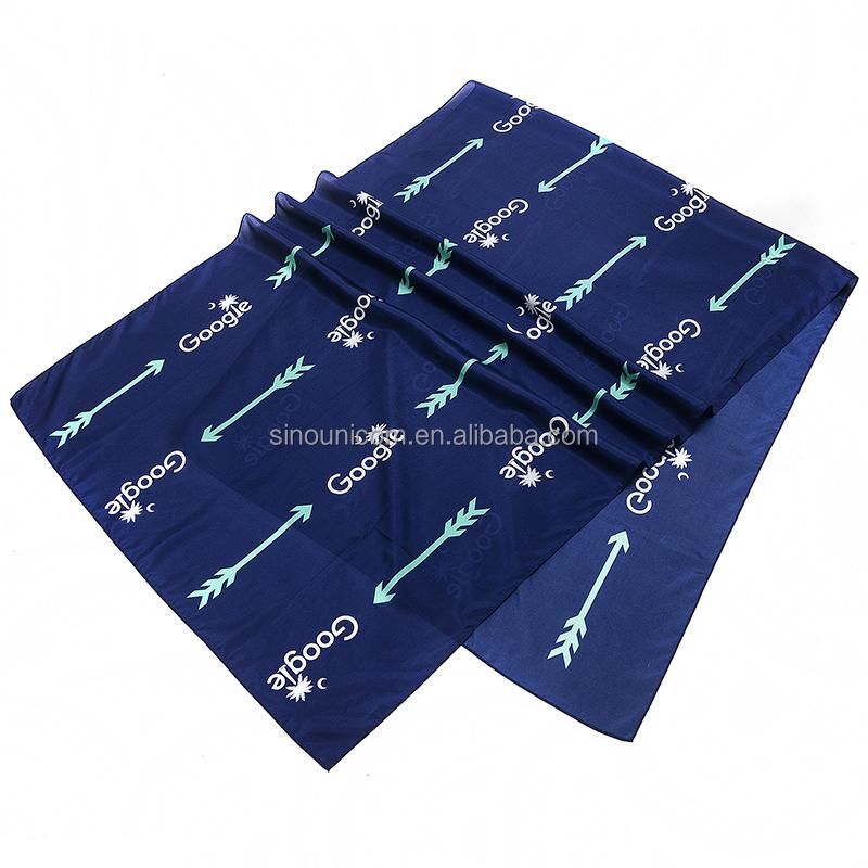 100% 丝巾印花服务设计师foulard socie女士方形定制丝巾带标志100% silk scarf printing service designer fould socie ladies square custom silk scarf with logo