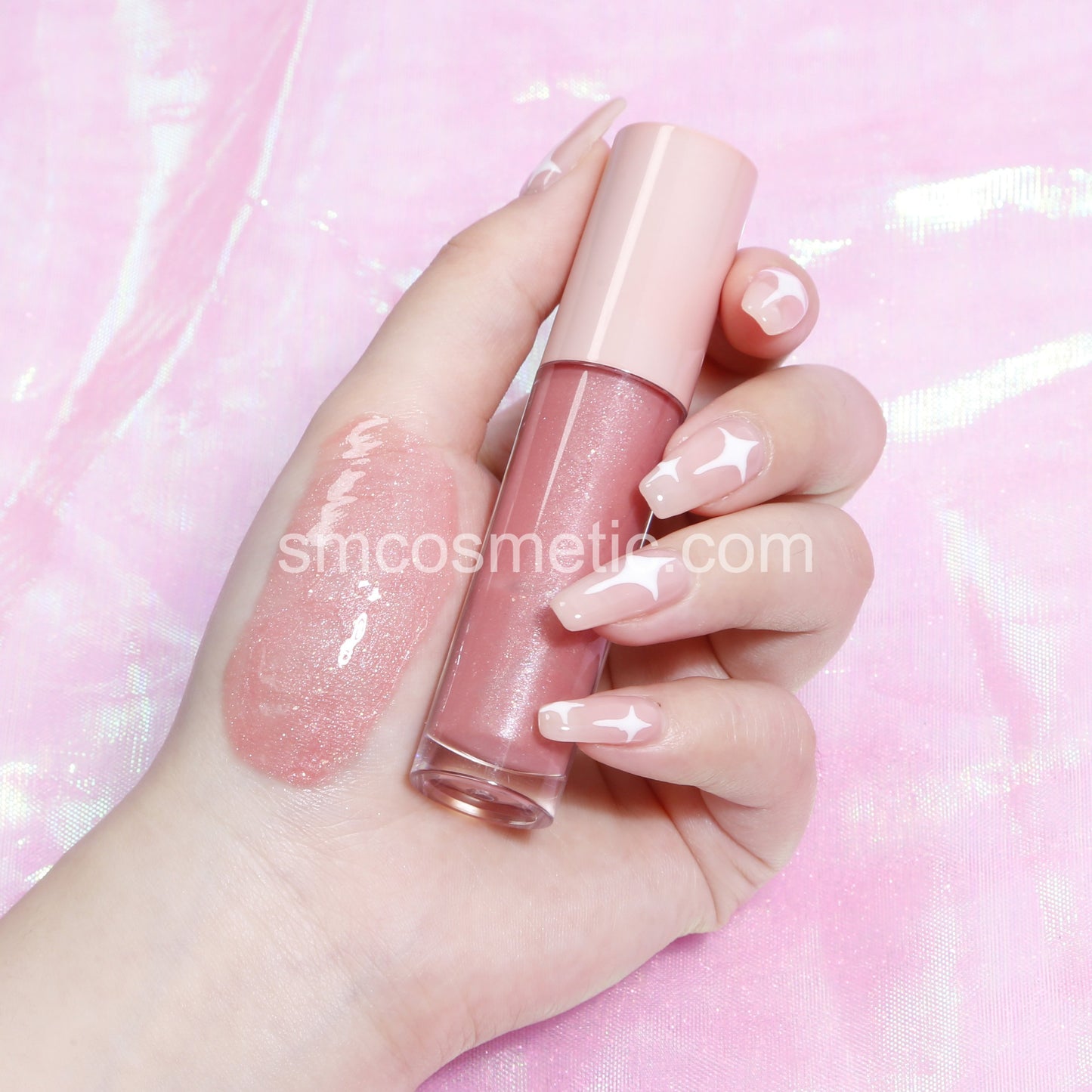 Wholesale New Design Mini Lip Gloss Cosmetic Moisturizing Liquid Lip Gloss Plain Glitter Lip Gloss Shiny Lip Gloss