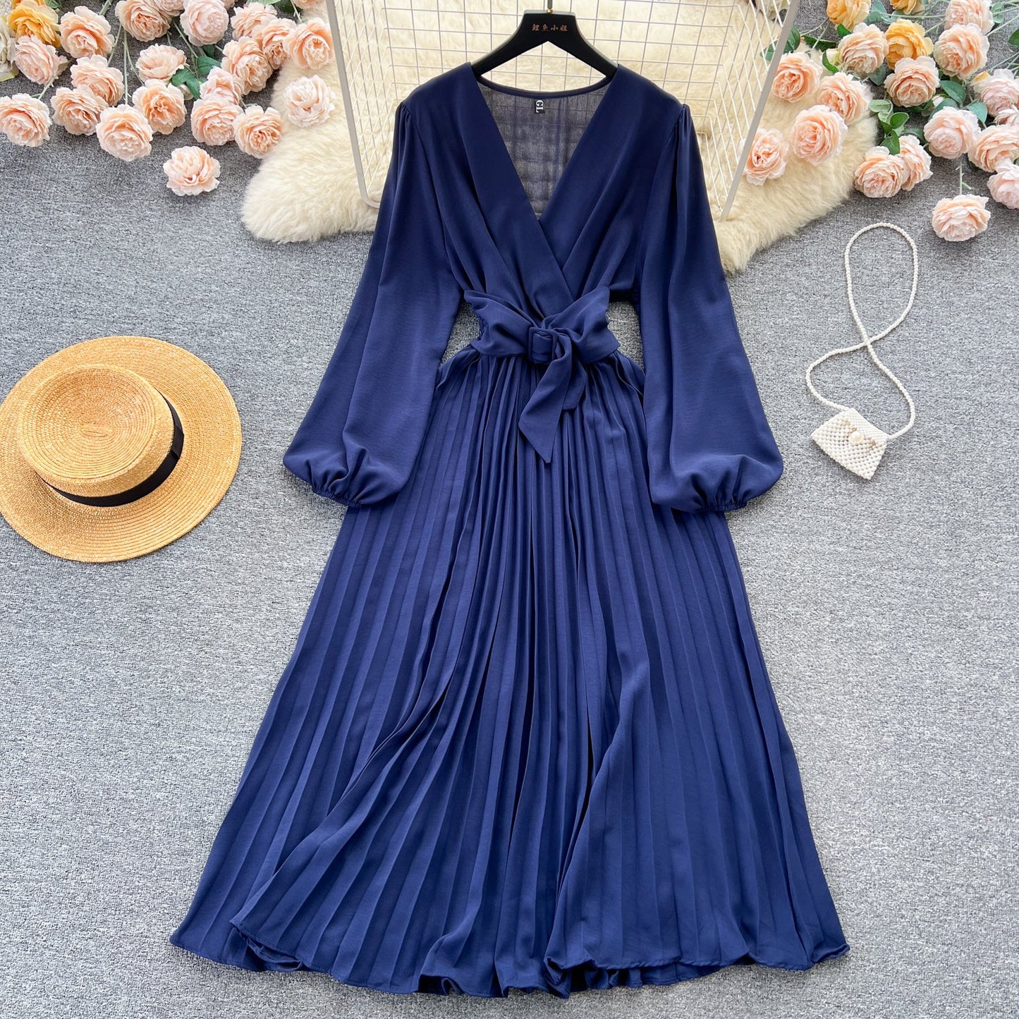 Summer Roman V-neck Tunic Waist Dress Women's Long Lantern Sleeve Empire Lace Dress Red Yellow Purple Black