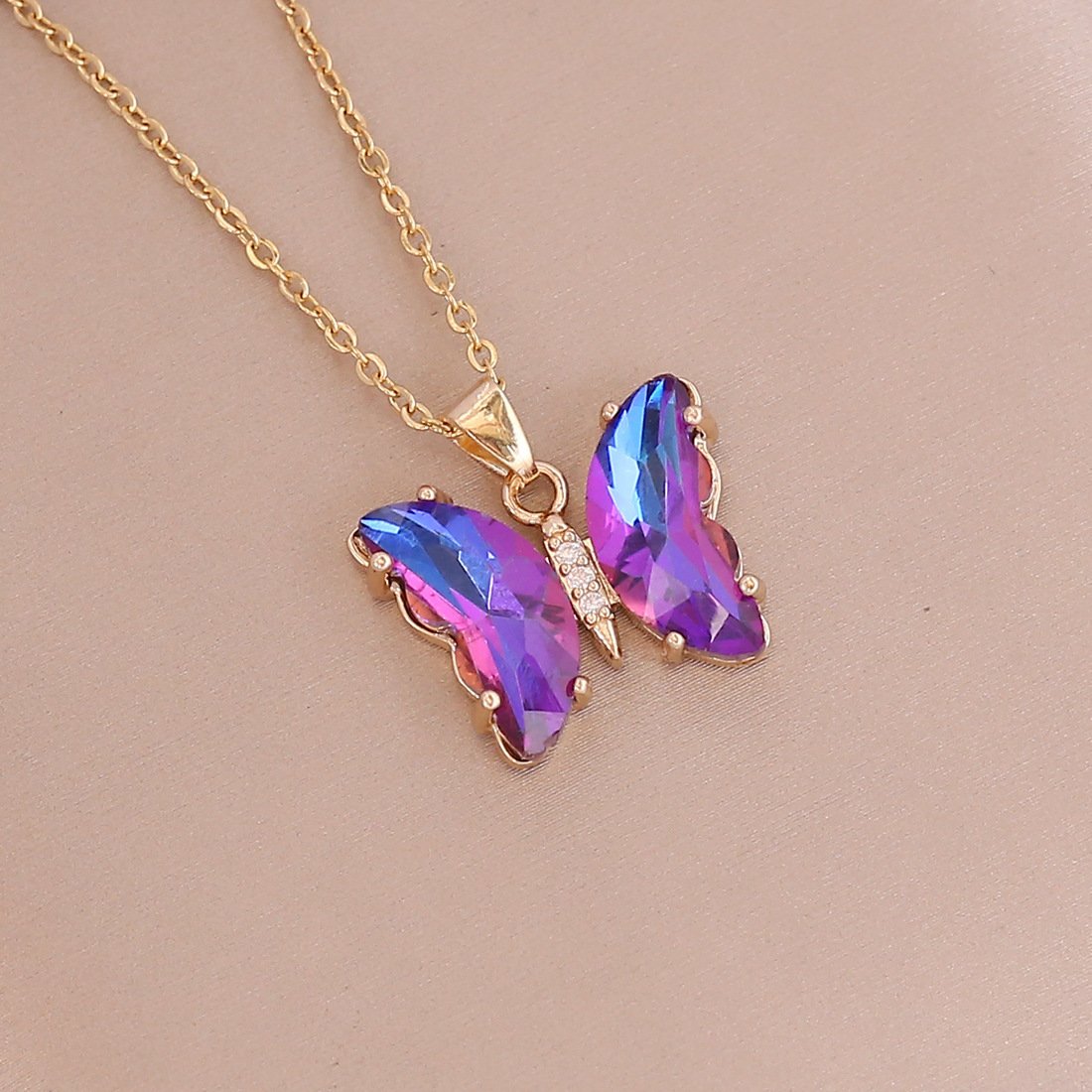 Lefeng Fashion New Personality Fashion Colorful Design Gradient Butterfly Pendant Jewelry Necklace Women