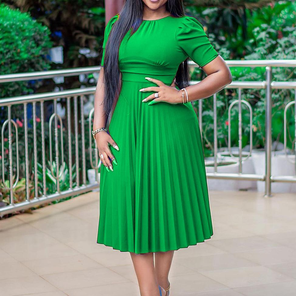 2023 New Plus Size Women's Summer New Short Sleeve Pleated Solid Color Plus Size Dress Women's Elegant