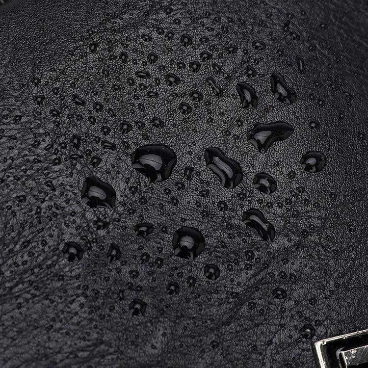 2024 New Men's Leather Chest Bag With Multi-functional USB Fashion Leisure Sports Shoulder Bag Factory Direct -30*15