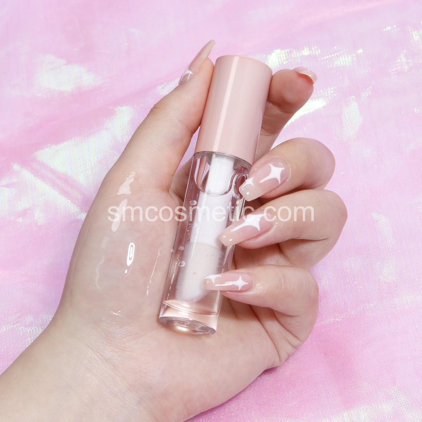 Wholesale New Design Mini Lip Gloss Cosmetic Moisturizing Liquid Lip Gloss Plain Glitter Lip Gloss Shiny Lip Gloss