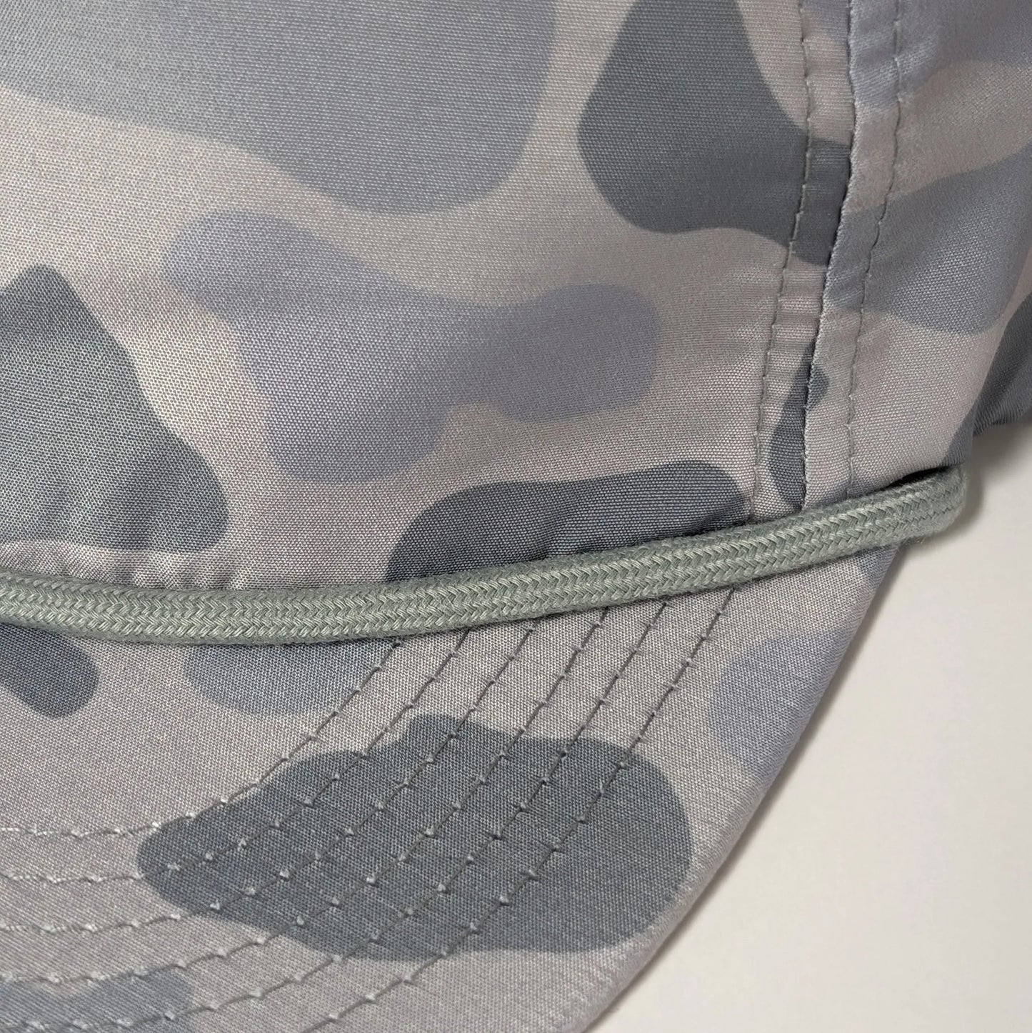 OEM Blank Retro Duck Camouflage Hat Men's Hunting Snapshot Flat Bill Hat Camouflage Trucker Cap Sunshade Hat Rope Snapshot Cap D107