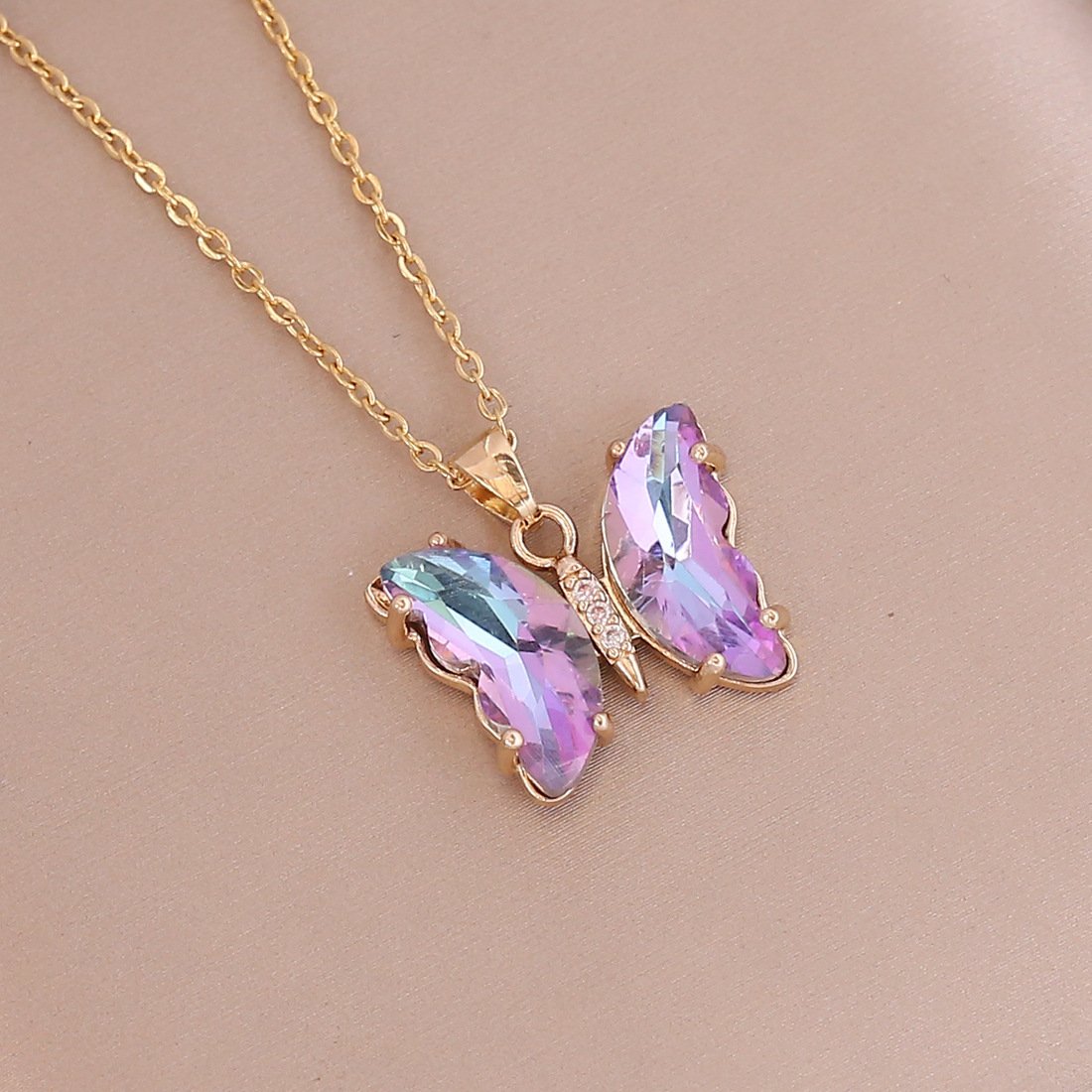 Lefeng Fashion New Personality Fashion Colorful Design Gradient Butterfly Pendant Jewelry Necklace Women