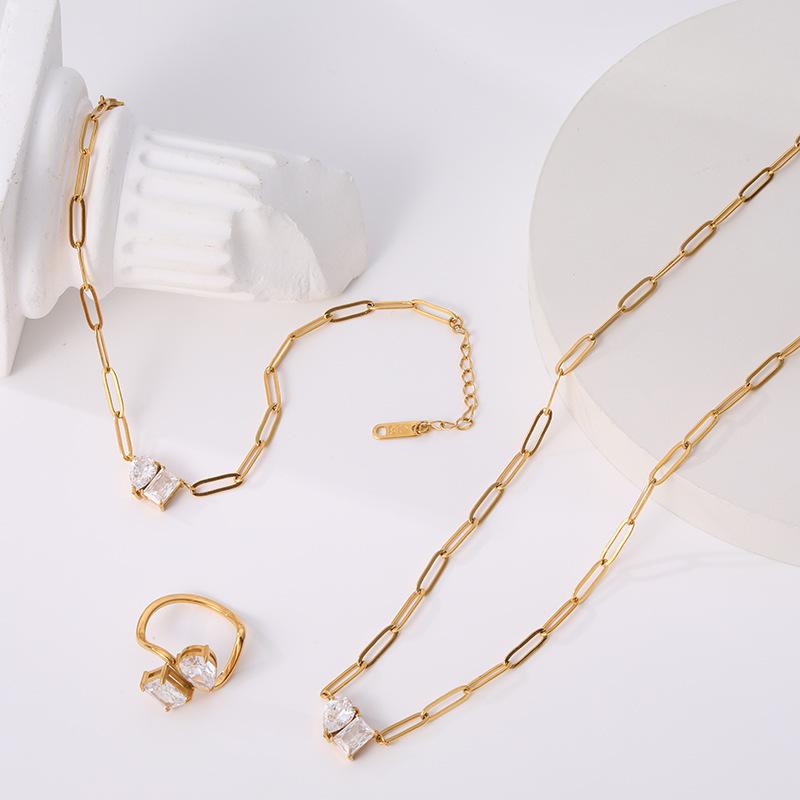 Fashion 18k Gold Plated Triangle Diamond Rectangular Drop Chain Ring Zirconia Pendant Stainless Steel Chain Necklace YF4029