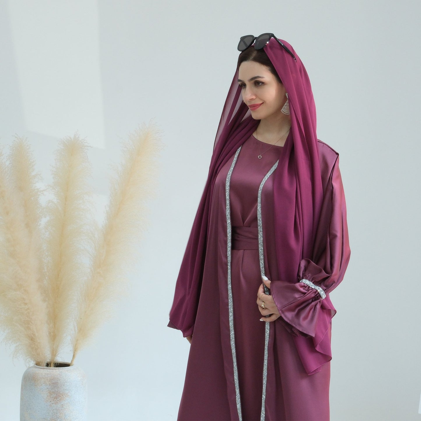2023 New Design Eid Fitr Dubai Islamic Elegant Luxury Modest Abaya Women Muslim Dress Turkey Slide Dress Diamond Satin Silk