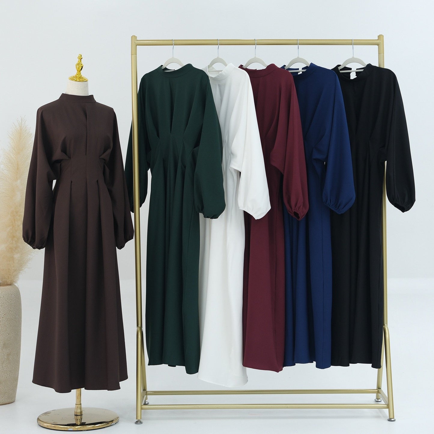 2024 New Wholesale Solid Color Simple Moderate Dress Long Sleeve Islamic Clothing Women's Clothing
