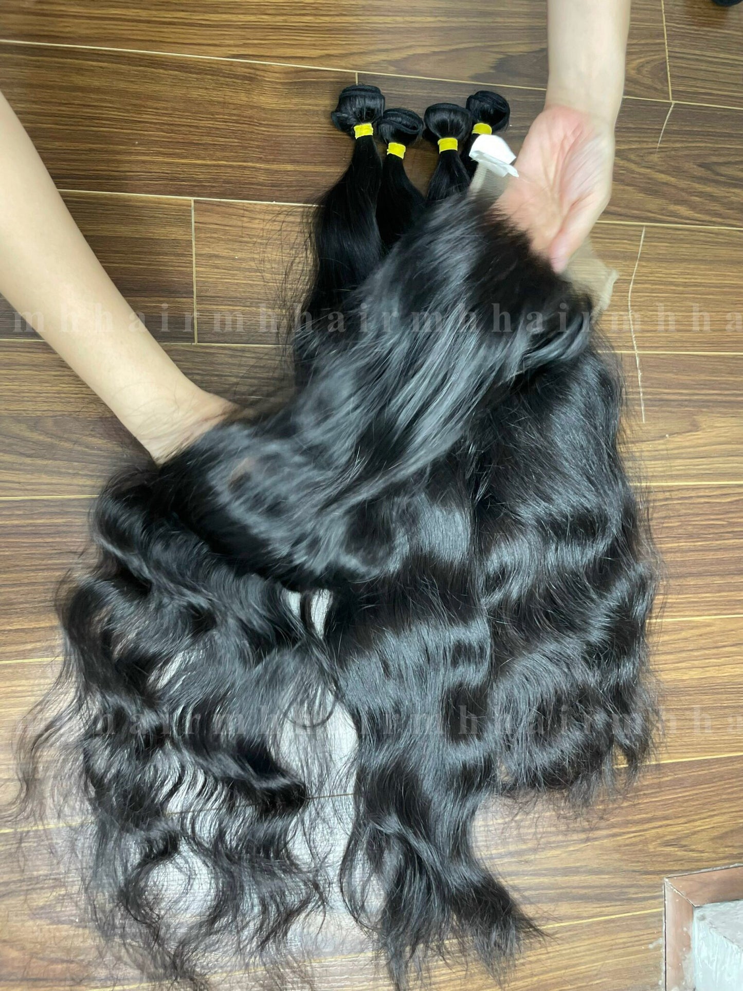 Hot Sale Suit Bundles + Closure Make Wig Natural Wave Texture 100% Vietnam Shippers MH Trust