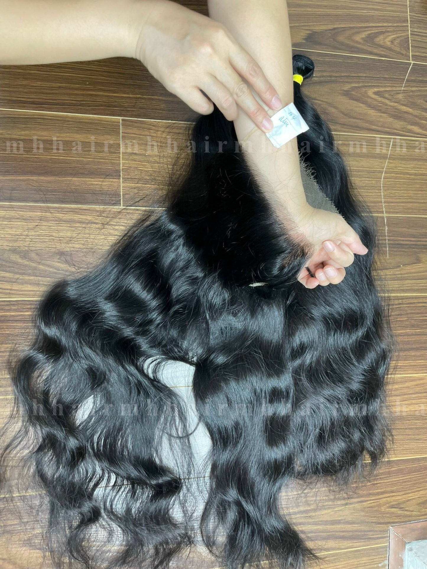 Hot Sale Suit Bundles + Closure Make Wig Natural Wave Texture 100% Vietnam Shippers MH Trust