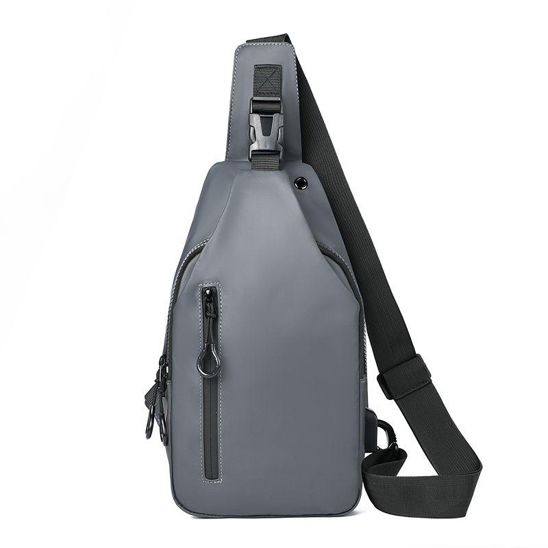 Fashion Outdoor Large Capacity Waterproof USB Charging Port Men Chest Bag Messenger Bag Wholesaler Manufacturer New Design