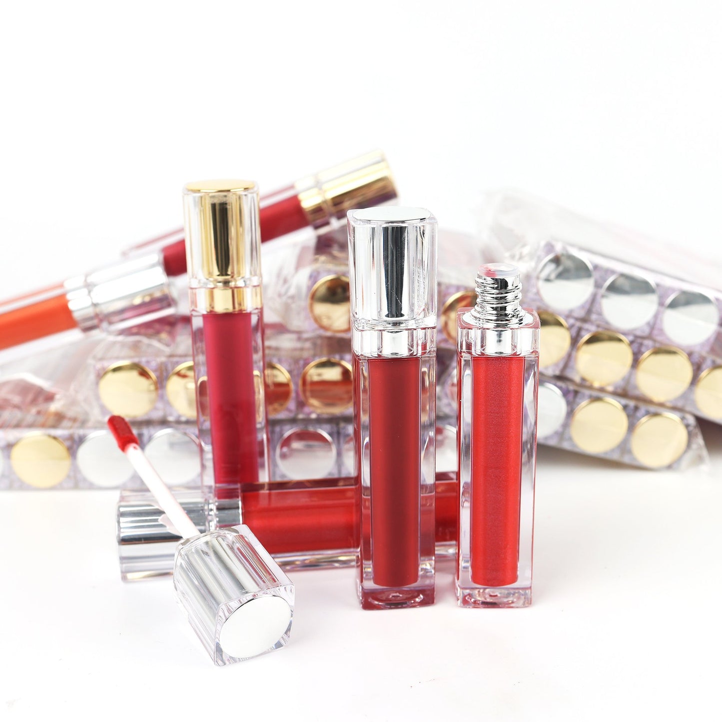 Wholesale Waterproof Gloss Lip Gloss Private Label Transparent Matte Glitter Vegetarian Gloss Lip Gloss