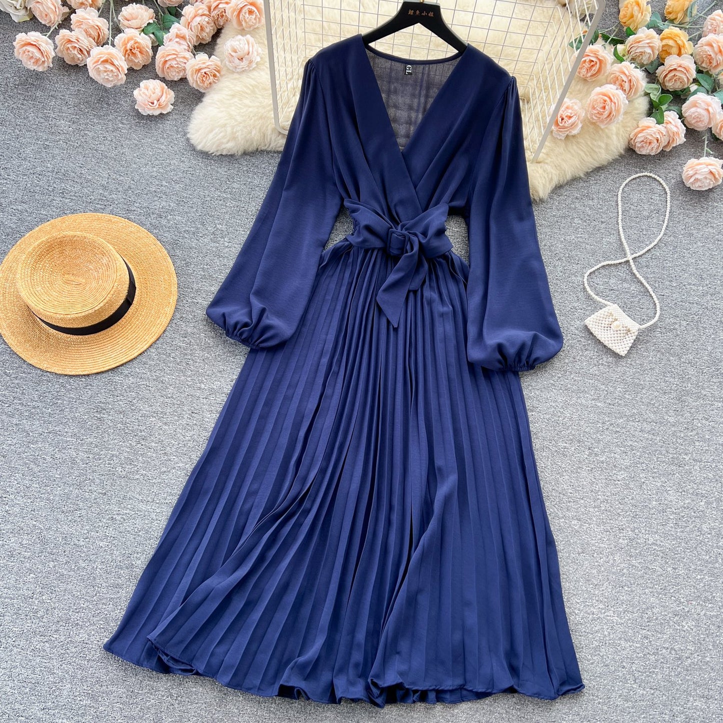 Summer Roman V-neck Tunic Waist Dress Women's Long Lantern Sleeve Empire Lace Dress Red Yellow Purple Black
