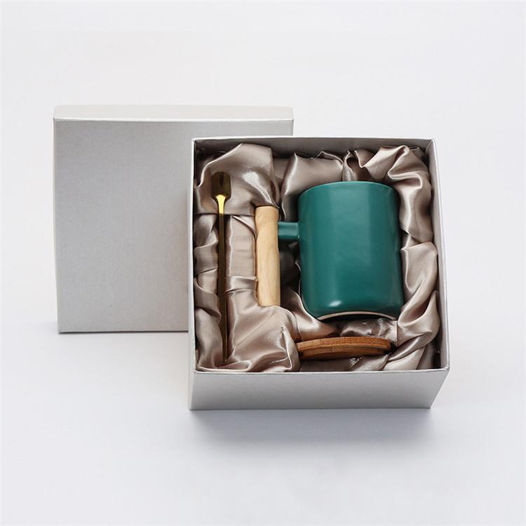 Hot Sale Gift Porcelain Cup, Bamboo Lid Ceramic Cup With Lid And Spoon, Wooden Handle Ceramic Coffee Cup