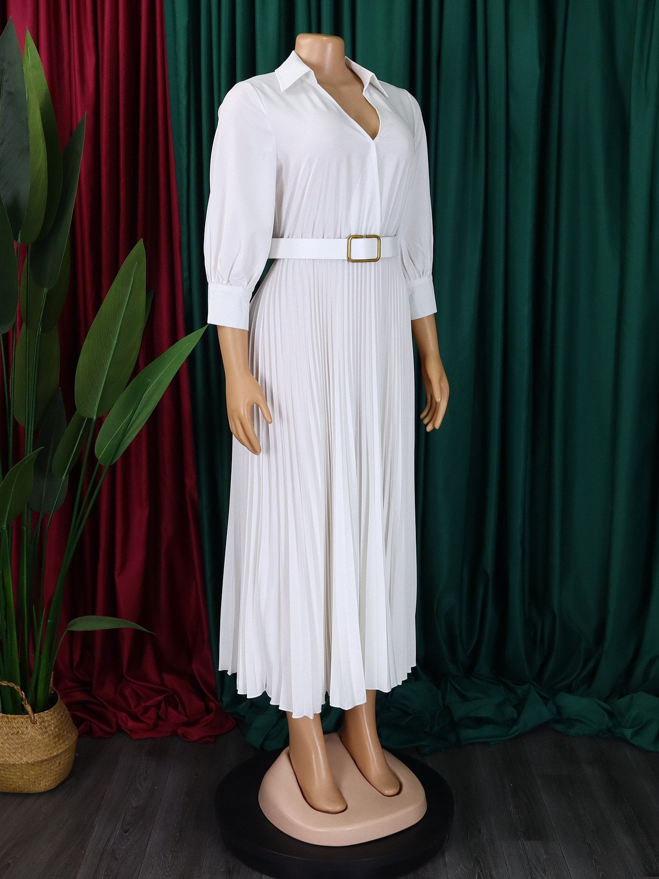 2024 Hot Spring New Women's Fashion V-neck Solid Color Plus Size Dress