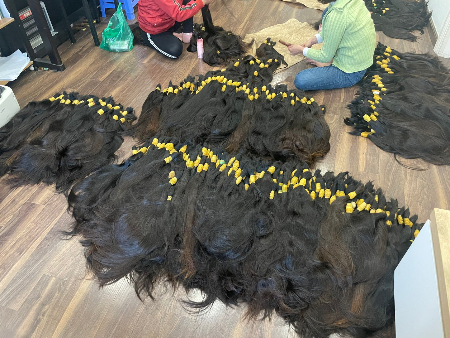 Hot Sale Suit Bundles + Closure Make Wig Natural Wave Texture 100% Vietnam Shippers MH Trust