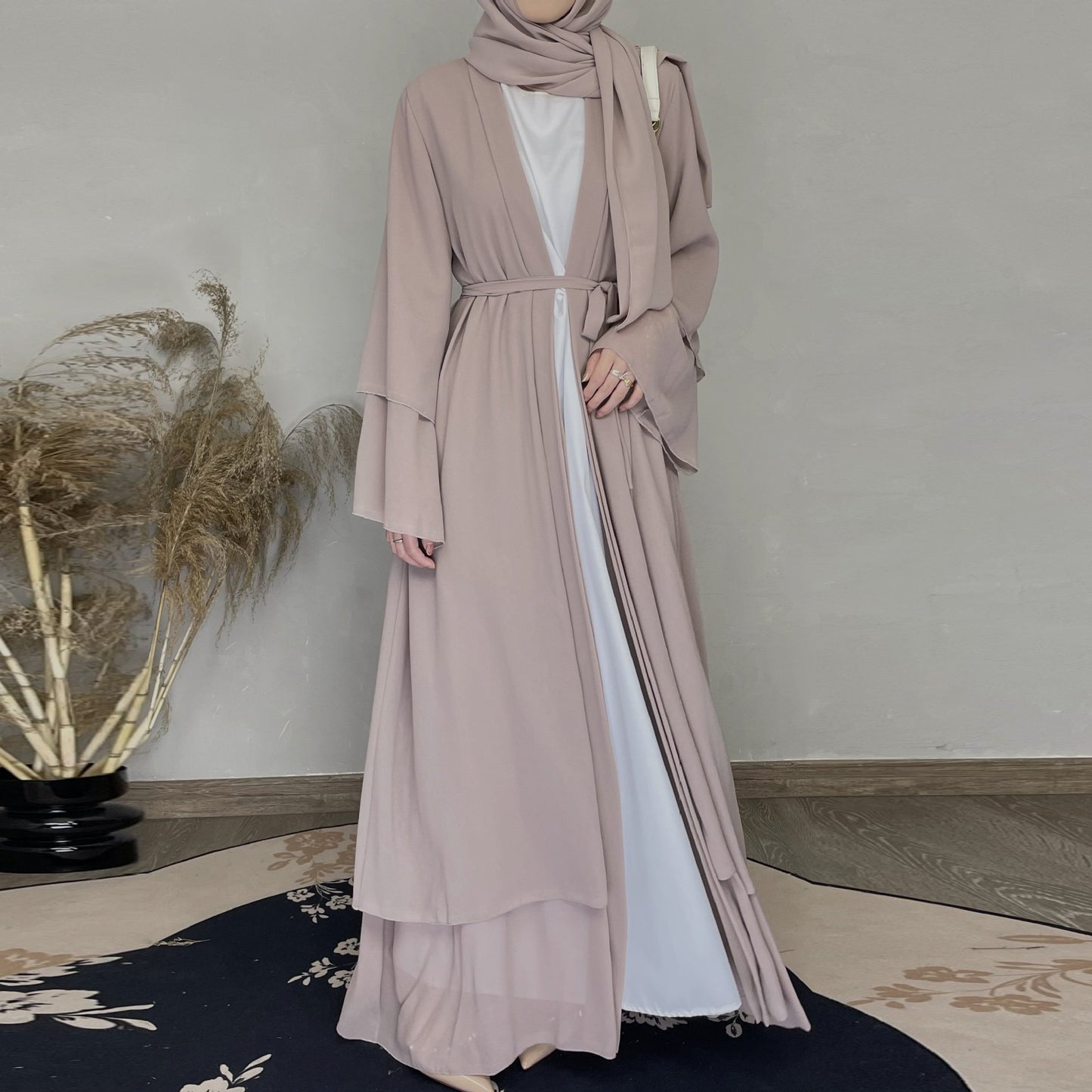Wholesale Turkish Elegant Eid Women Muslim Dress Two Layer Chiffon Moderate Muslim Dress With Hjiab Kimono Open Dubai Abaya Suit