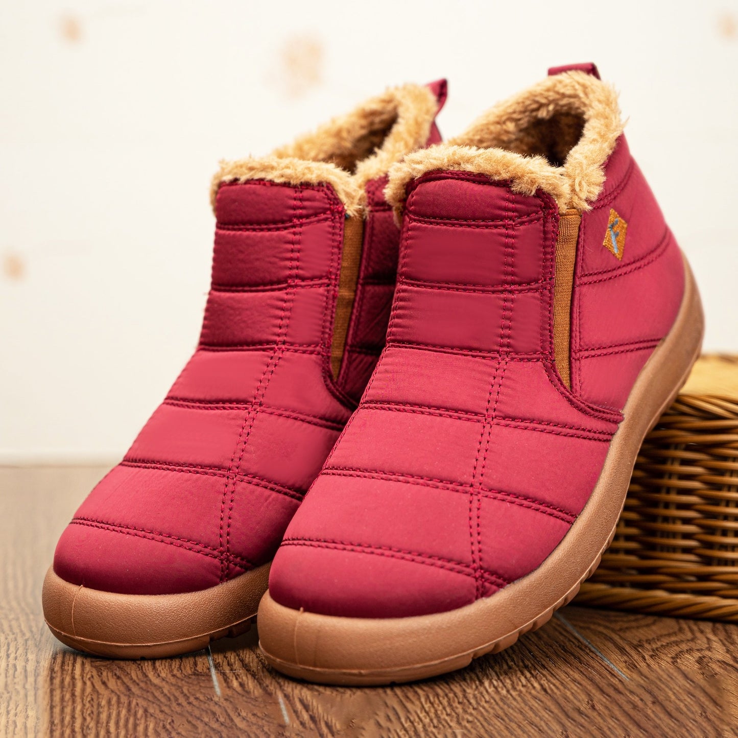 New Cheap Winter High-top Warm Plush Unisex Snow Boots Waterproof Large Size Comfortable Lightweight Women's Snow Boots