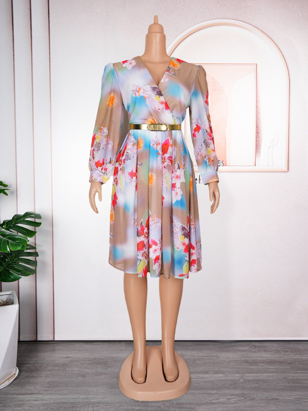 Africa 2024 Spring And Summer New Cross-border Foreign Trade Women's Plus Size V-neck Printed Dress With Belt