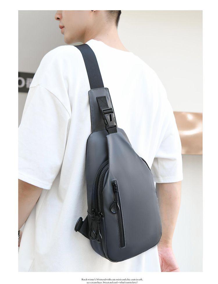 Fashion Outdoor Large Capacity Waterproof USB Charging Port Men Chest Bag Messenger Bag Wholesaler Manufacturer New Design