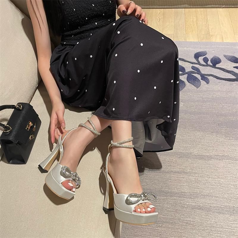 2023 Fashion Runway Rhinestone Ankle Strap High Heels Women's Sandals Crystal Bow Open Toe Platform Thick Party Dance Shoes