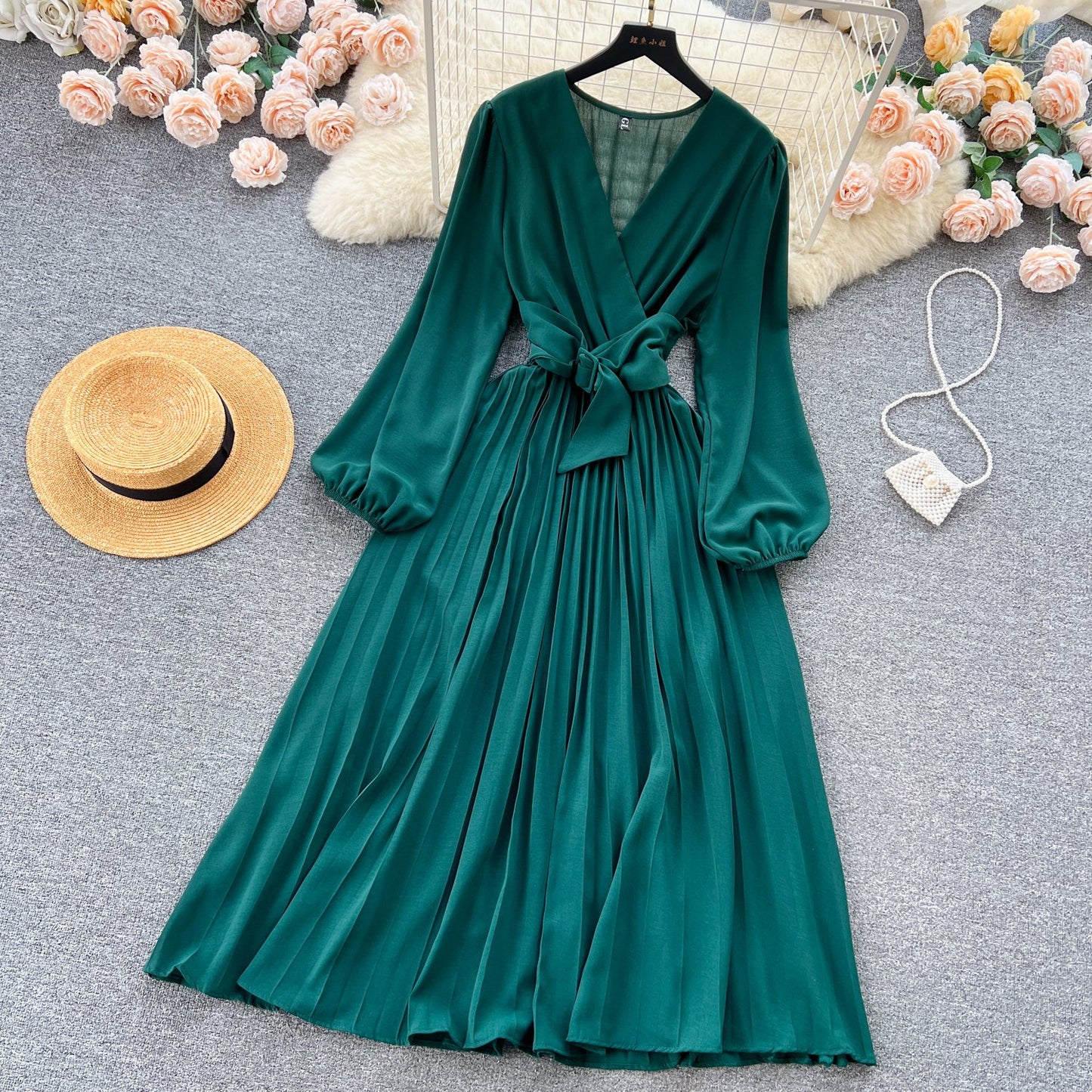 Summer Roman V-neck Tunic Waist Dress Women's Long Lantern Sleeve Empire Lace Dress Red Yellow Purple Black