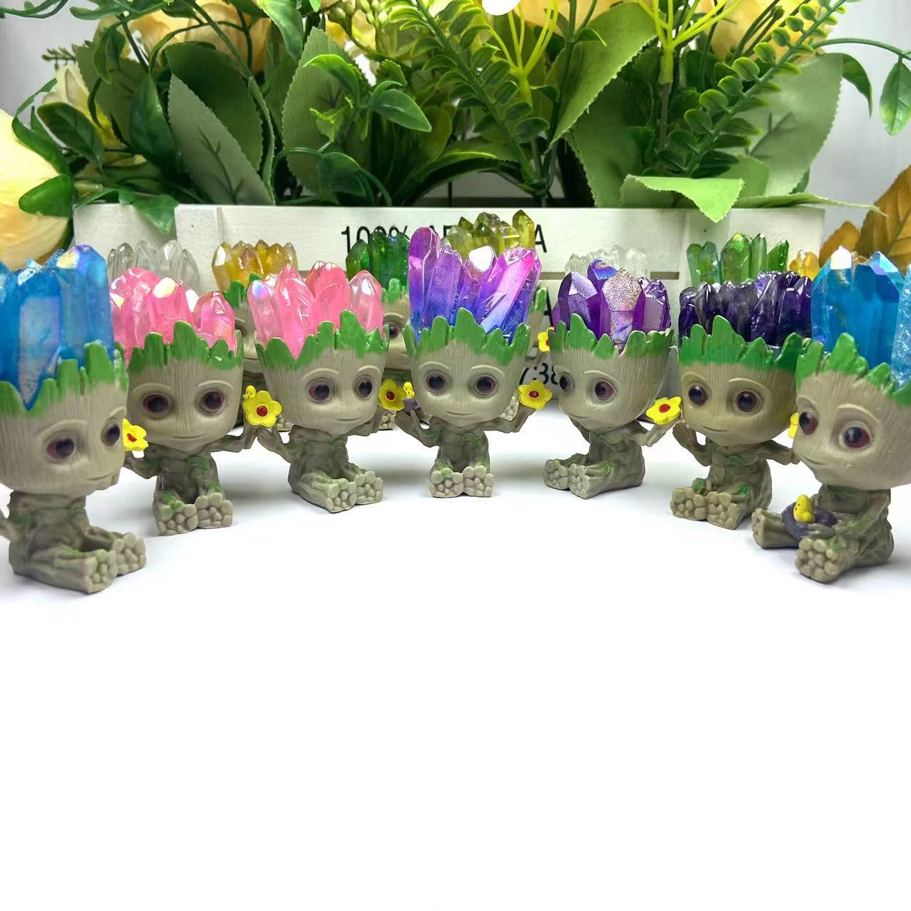 Hot Sale Natural Crystal Chip Crafts Groot Halo Crystal Crafts Home Decoration Gifts